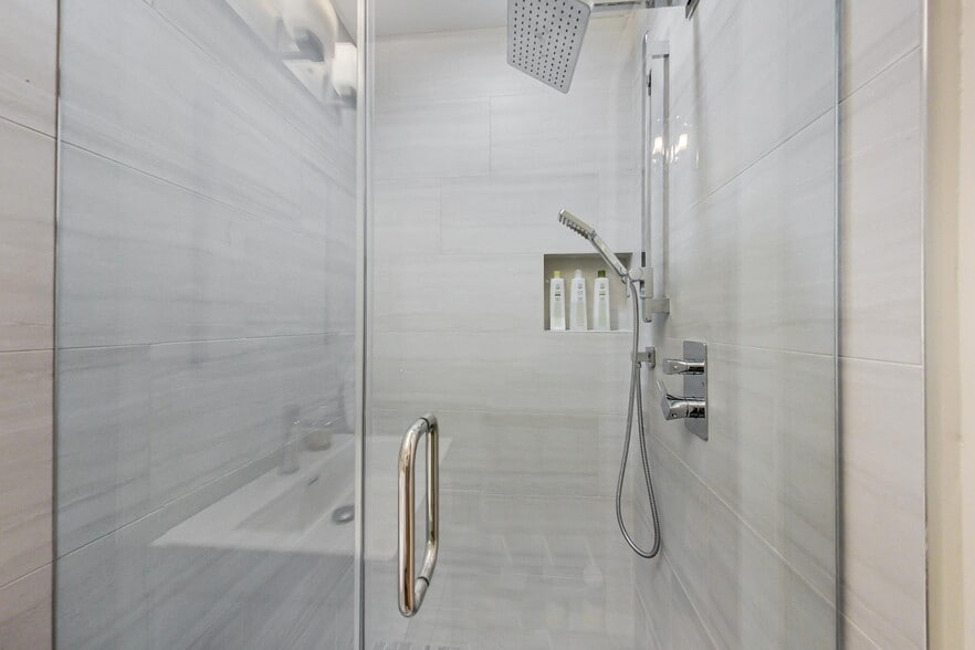 More Photos Of 751 Capp st, San Francisco Apartments For Sale