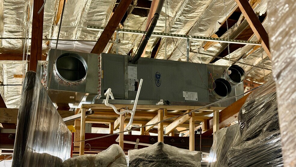 More Photos Of 1901 1st St, San Fernando Manufacturing For Sale
