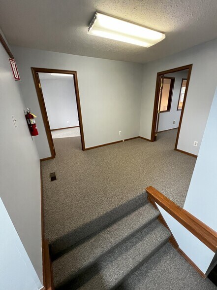 More Photos Of 4920 Reed Rd, Columbus Loft Creative Space For Lease