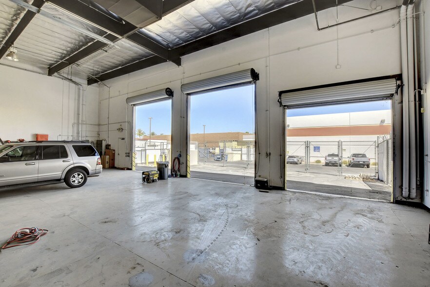 More Photos Of 3852 E Post Rd, Las Vegas Warehouse For Sale
