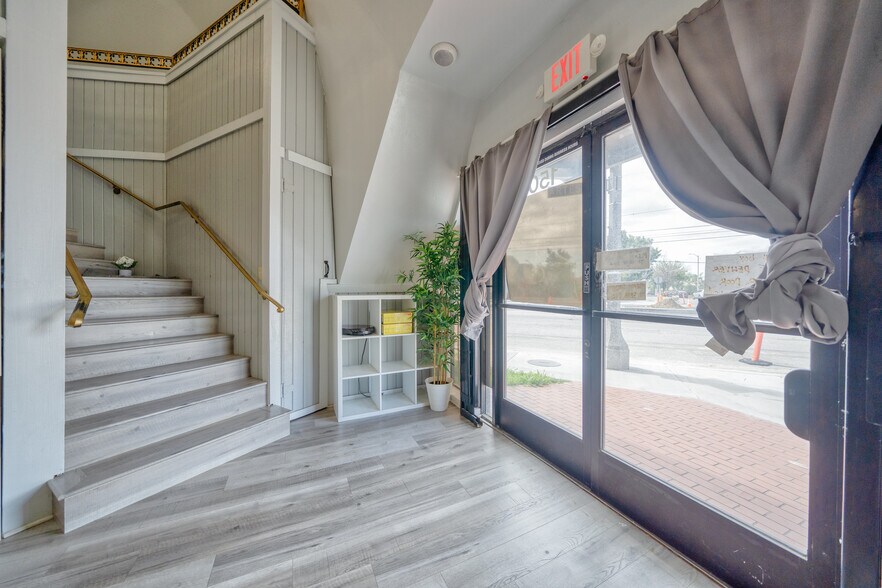 More Photos Of 1501 E Artesia Blvd, Long Beach Freestanding For Sale