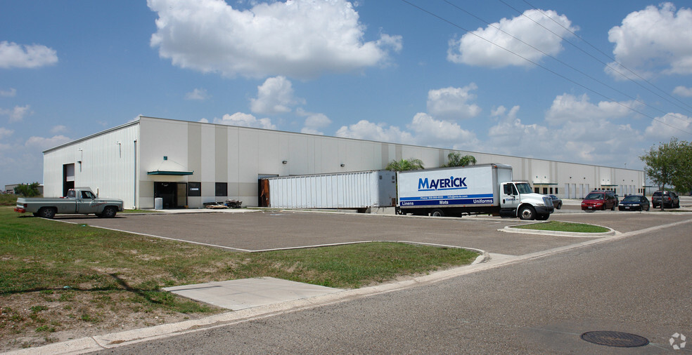 Primary Photo Of 2202 Sugar Sweet Ave, Weslaco Warehouse For Lease