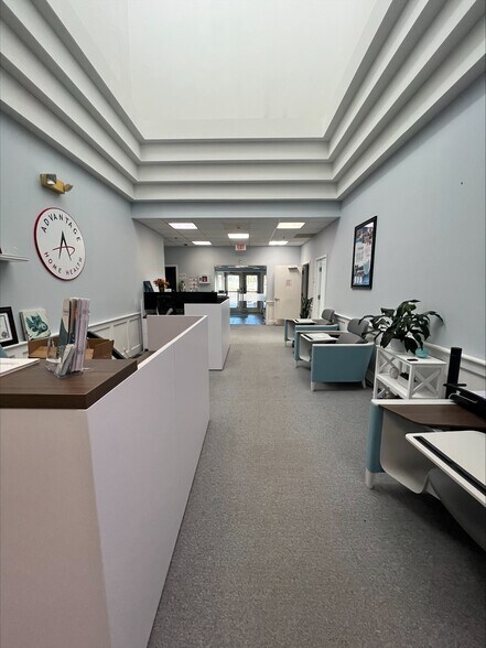 More Photos Of 7951 Pittsburg Ave NW, Canton Office For Sale