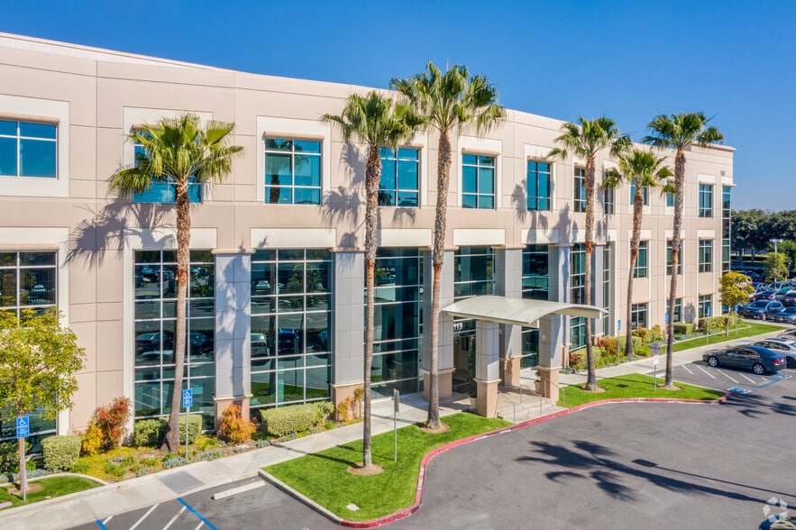 More Photos Of 113 Waterworks Way, Irvine Medical For Lease