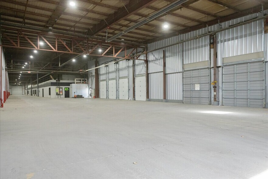 More Photos Of 1938 Wyott Dr, Cheyenne Warehouse For Lease