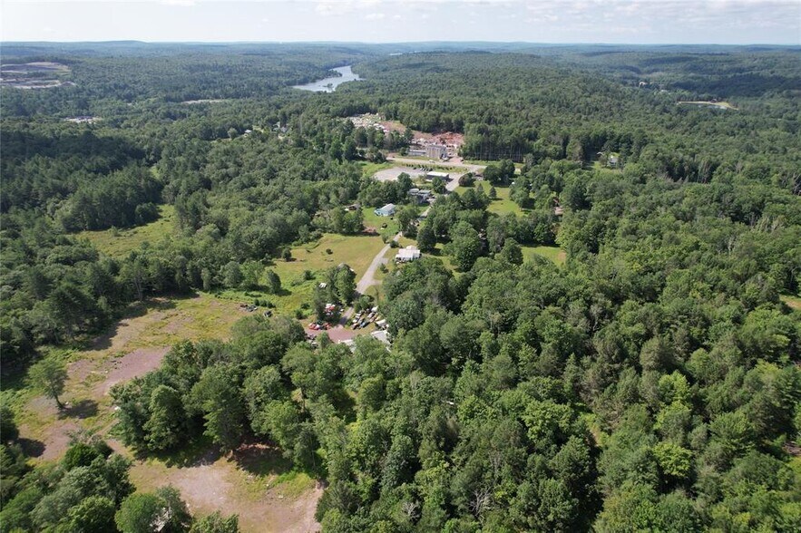 More Photos Of 41 Martin Ln, Mongaup Valley Service For Sale