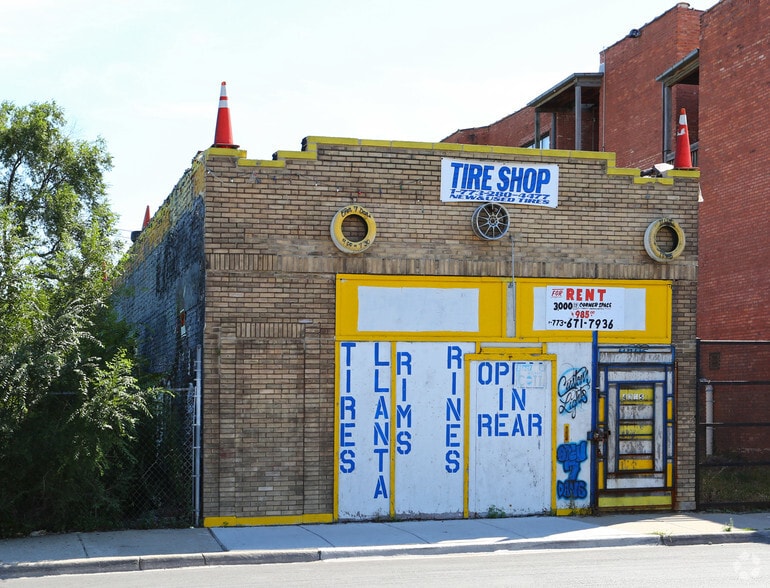 More Photos Of 4315 W Roosevelt Rd, Chicago Auto Repair For Lease