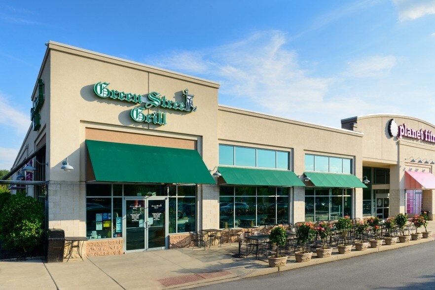 More Photos Of 150 E Pennsylvania Ave, Downingtown Unknown For Lease