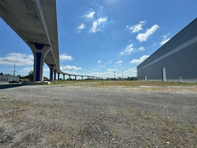More Photos Of 219 Riley Rd, East Chicago Warehouse For Lease