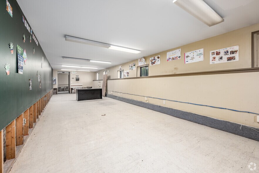More Photos Of 211 E 25th St, Baltimore Office Residential For Sale