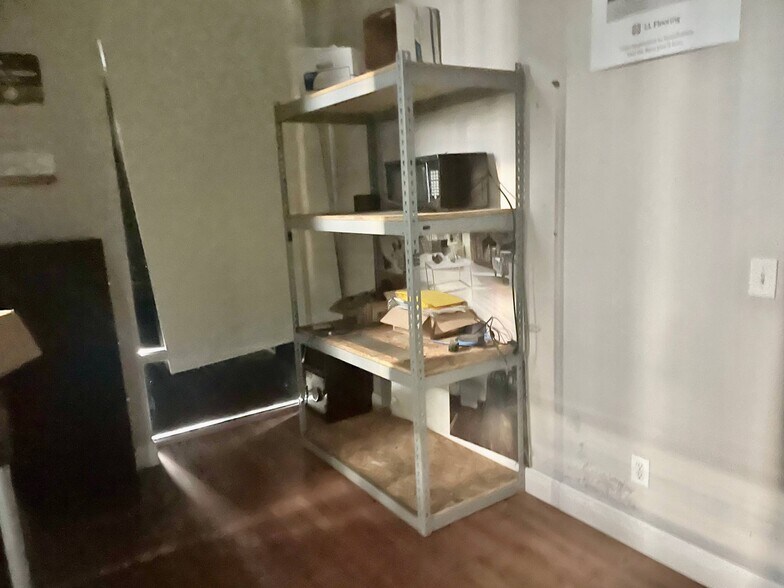 More Photos Of 5901 Brockway Rd, Saginaw Freestanding For Sale
