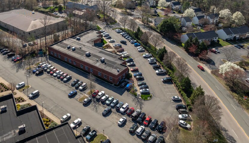 More Photos Of 9816 Mayland Dr, Richmond Medical For Sale