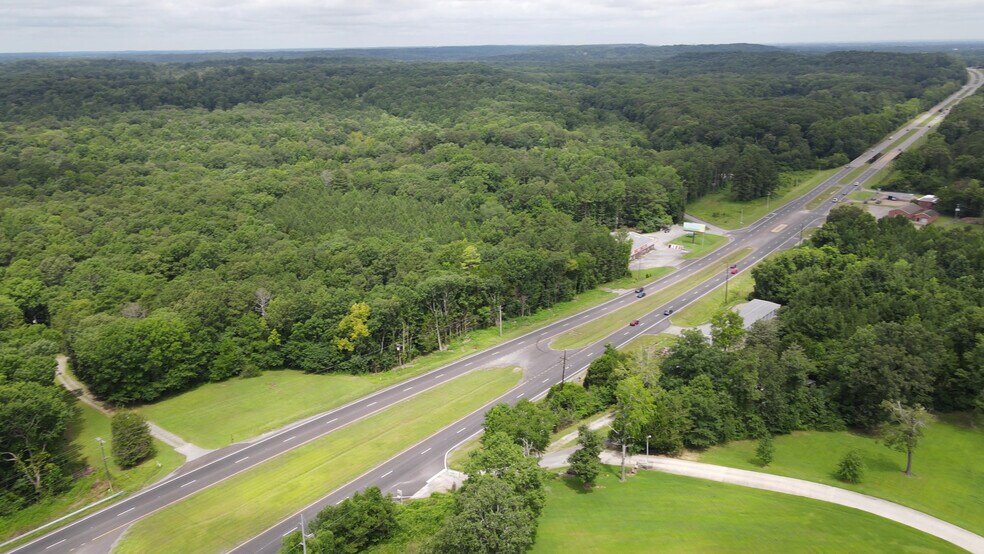 More Photos Of 2915 Highway 31 SW, Hartselle Land For Sale