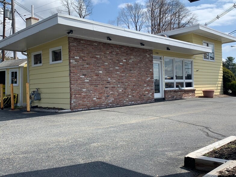 More Photos Of 3510 Route 46, Parsippany Restaurant For Lease