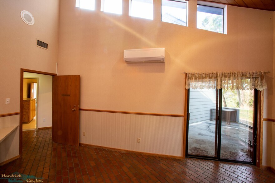More Photos Of 2650 Edith Ave, Redding Medical For Sale