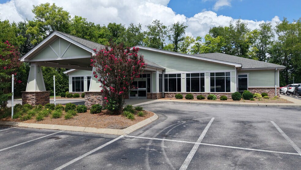 More Photos Of 2485 Tiny Town Rd, Clarksville Medical For Sale