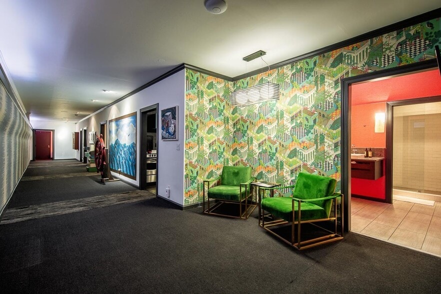 More Photos Of 213 Printers Aly, Nashville General Retail For Sale