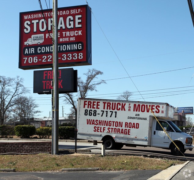 More Photos Of 3700 Washington Rd, Augusta Self Storage For Lease