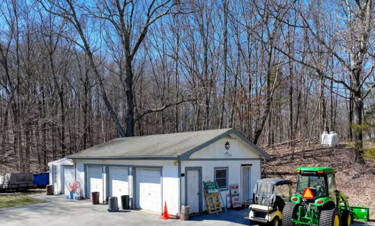 More Photos Of 200 Cardinal Rd, Hyde Park Lodge Meeting Hall For Sale