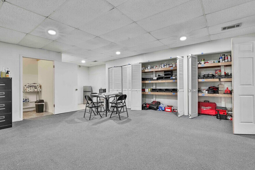 More Photos Of , Peachtree City Unknown For Sale