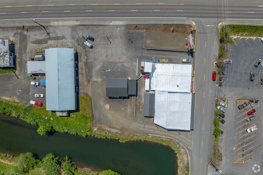 More Photos Of 97 SE Conyers St, Clatskanie General Retail For Sale