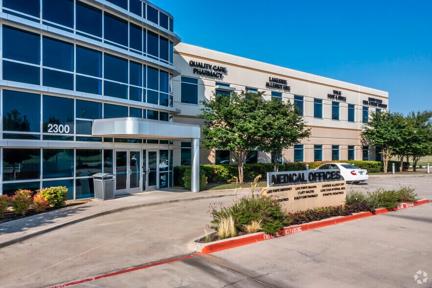 More Photos Of 2300 W FM 544, Wylie Medical For Lease