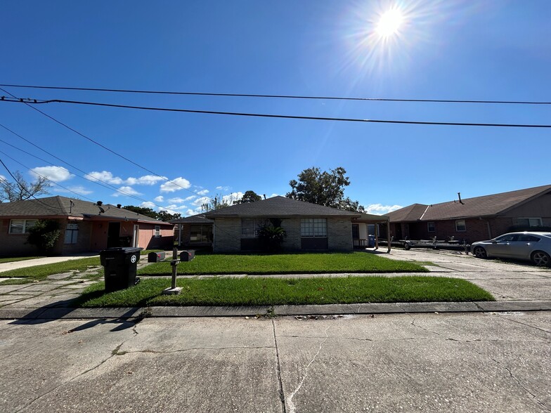 Primary Photo Of 8630 Dinkins St, New Orleans Multifamily For Sale