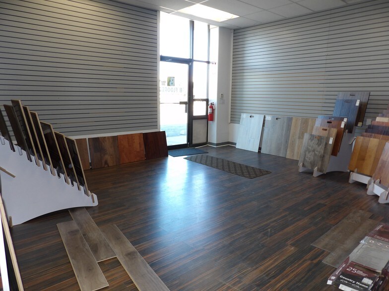 More Photos Of 1455-1463 W Center St, Orem Showroom For Lease