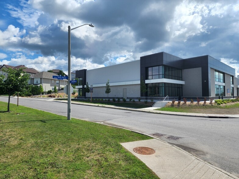 More Photos Of 471 Terry Fox Dr, Kanata General Retail For Lease