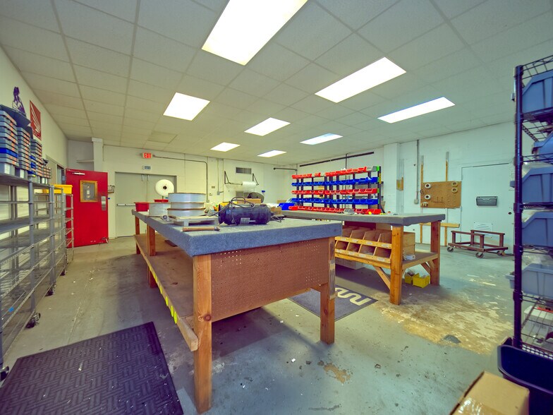 More Photos Of 1451 E Jefferson St, Brooksville Flex For Sale