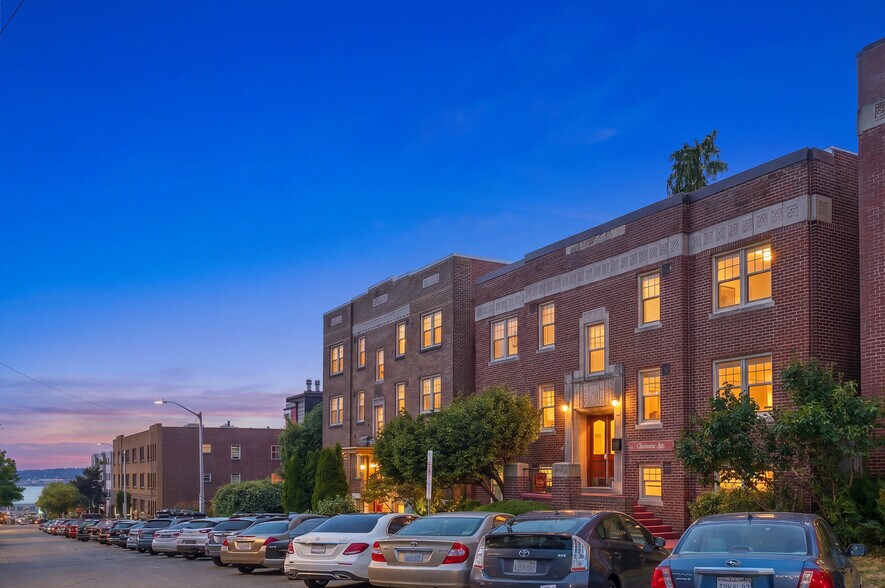 More Photos Of , Seattle Multifamily For Sale