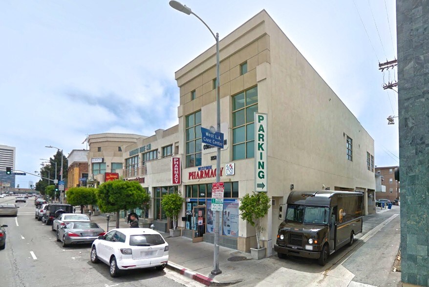 More Photos Of 11500-11518 Santa Monica Blvd, Los Angeles Office For Lease