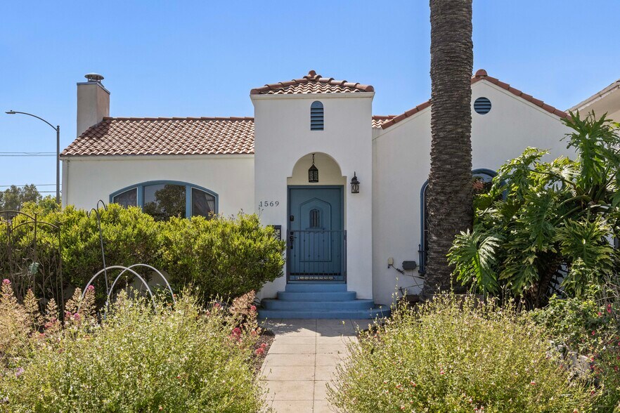 Primary Photo Of 1569 S Orange Grove Ave, Los Angeles Apartments For Sale