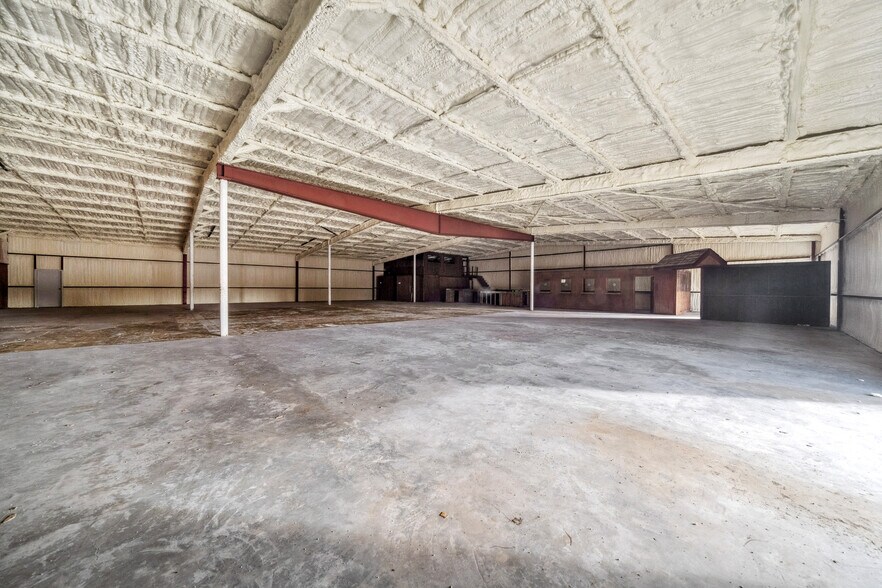 More Photos Of 149 County Road 219, Bay City Warehouse For Sale