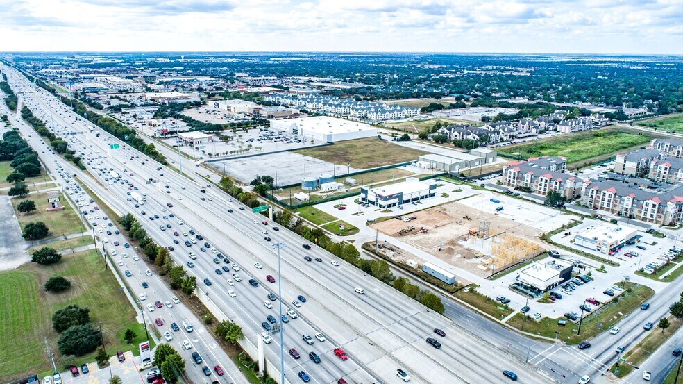 More Photos Of 19304 Katy Fwy, Houston Storefront For Lease