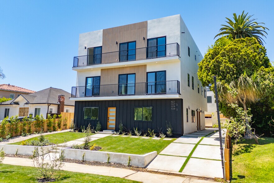 Primary Photo Of 1557 S Ogden Dr, Los Angeles Apartments For Sale