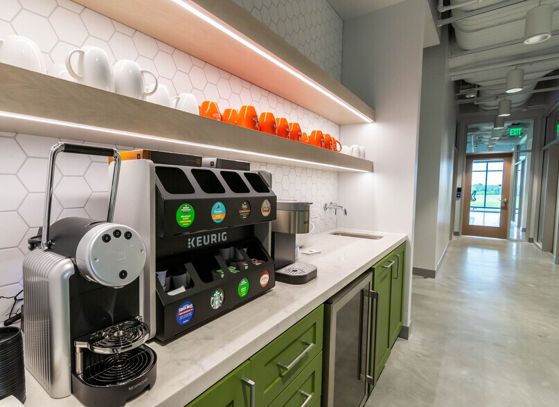 More Photos Of 250 Assay St, Houston Coworking Space