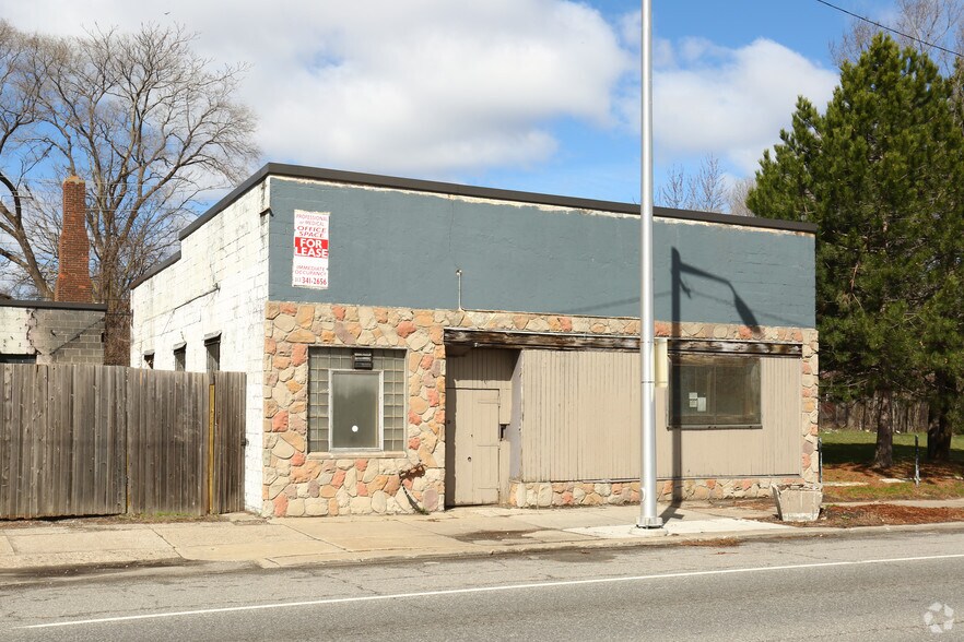 Primary Photo Of 16539 Livernois Ave, Detroit Medical For Lease