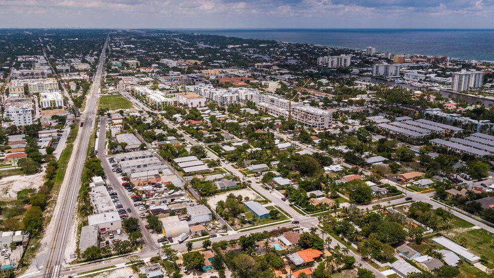 More Photos Of 341 SE 2nd Ave, Delray Beach Restaurant For Sale