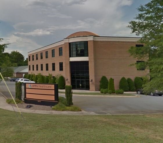 More Photos Of 2810 16th St, Hickory Medical For Lease