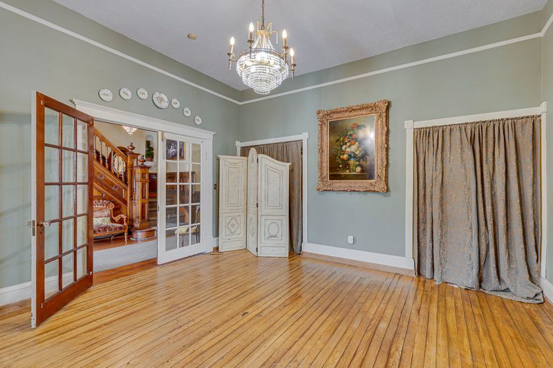 More Photos Of 201 E College St, Simpsonville Freestanding For Sale