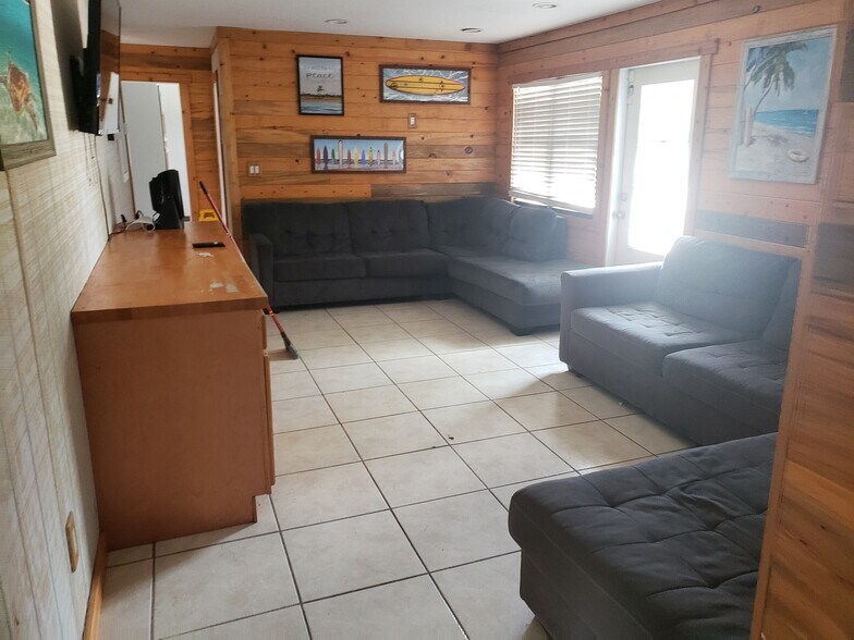 More Photos Of 801 154th Ave, Vero Beach Schools For Sale