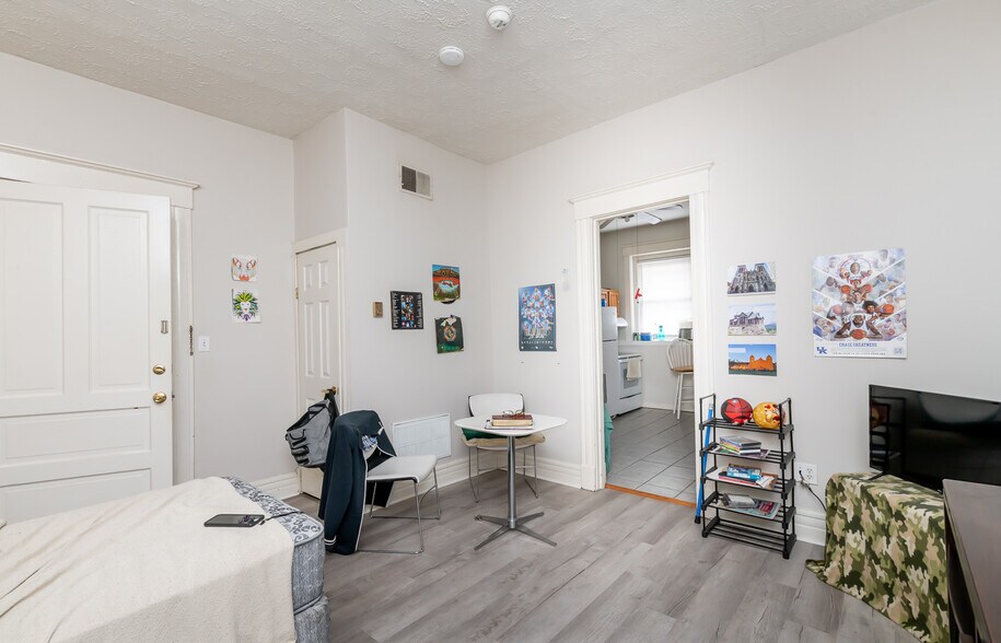 More Photos Of 1481 S 2nd St, Louisville Apartments For Sale