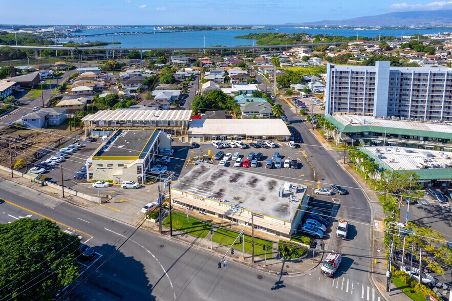 More Photos Of 99-205 Moanalua Rd, Aiea Unknown For Lease