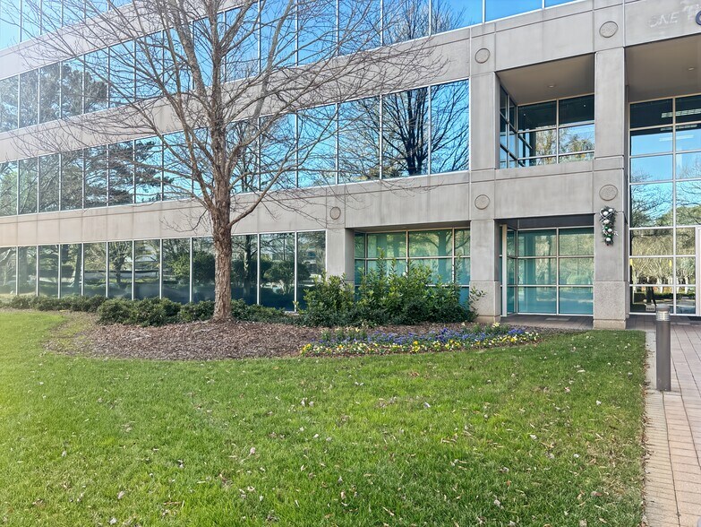 More Photos Of 125 Townpark Dr NW, Kennesaw Coworking Space