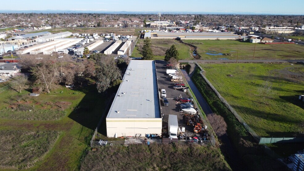 More Photos Of 6845 34th St, North Highlands Manufacturing For Lease