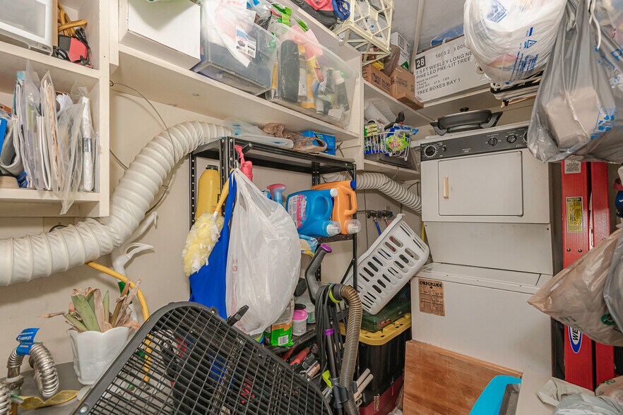 More Photos Of 321 SE 1st Ave, Pompano Beach Multifamily For Sale