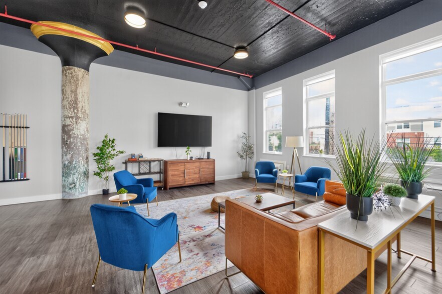 More Photos Of 457 W Lincoln St, Easton Apartments For Sale