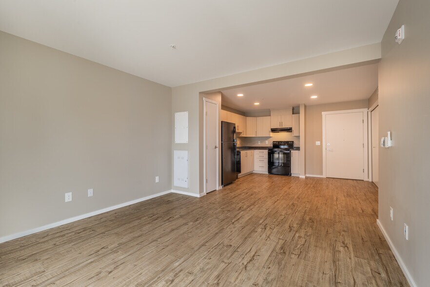 More Photos Of 1070 Noëlla Leclair Way, Ottawa Apartments For Lease