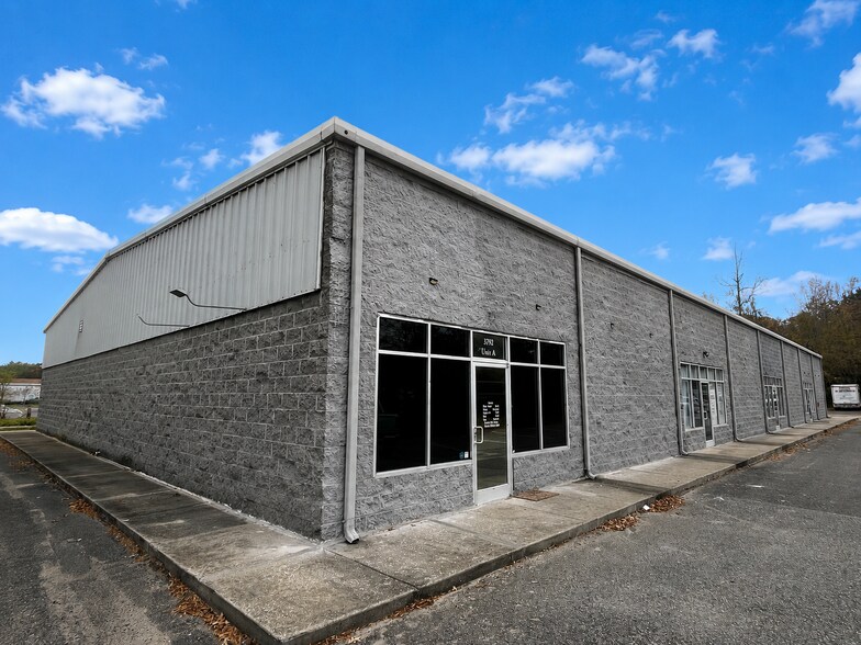 Primary Photo Of 3792 Ladson Rd, Ladson Light Distribution For Lease